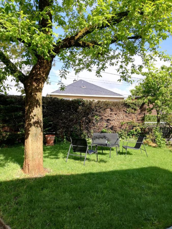 Studio Avec Jardin A Rodez Exterior photo